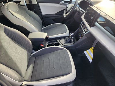 2027 Volkswagen Taos 1.5T SE