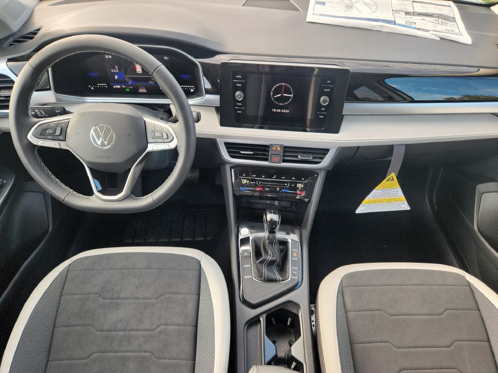 2027 Volkswagen Taos 1.5T SE
