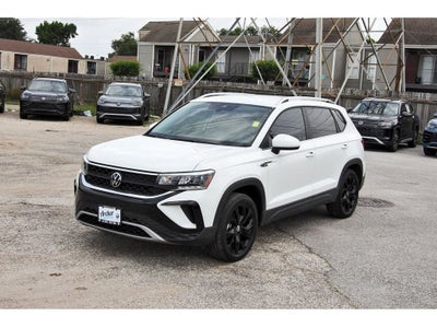 2023 Volkswagen Taos 1.5T SE