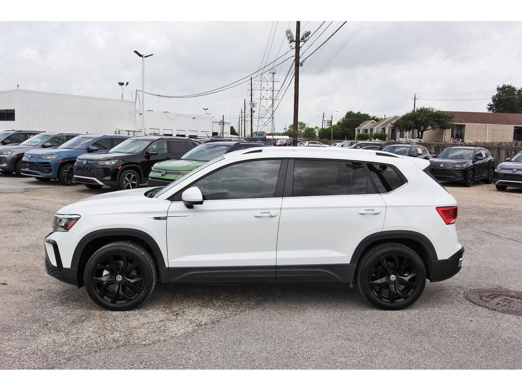 2023 Volkswagen Taos 1.5T SE
