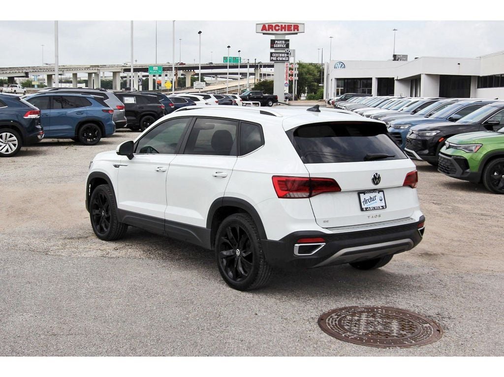 2023 Volkswagen Taos 1.5T SE