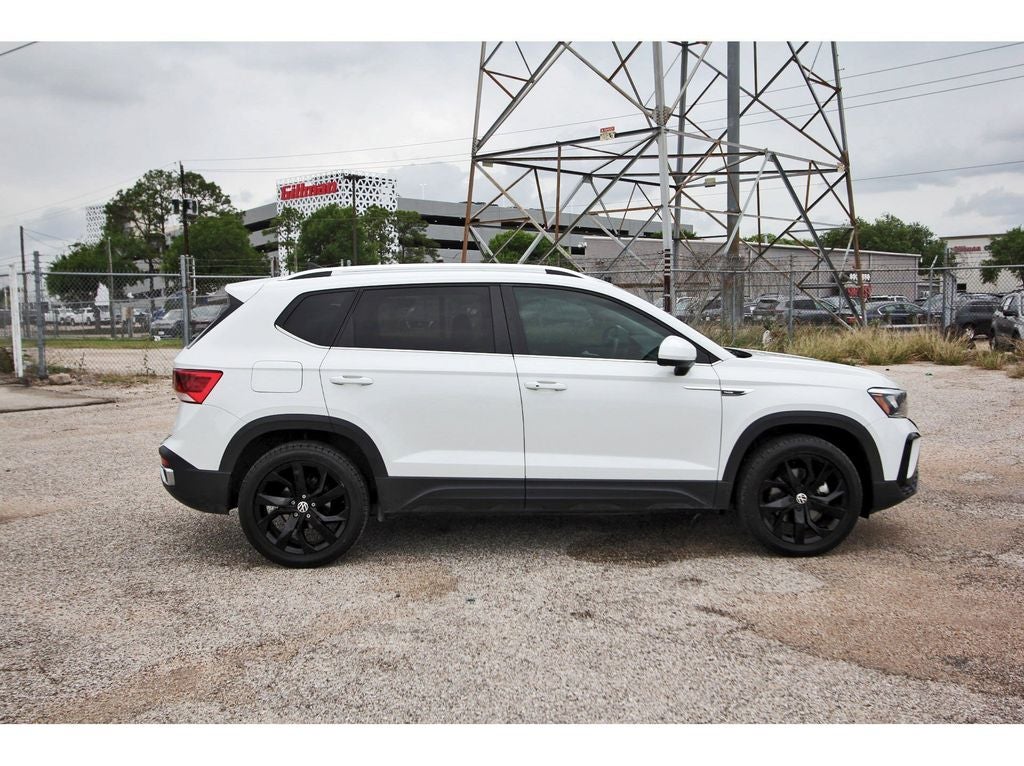 2022 Volkswagen Taos 1.5T SE