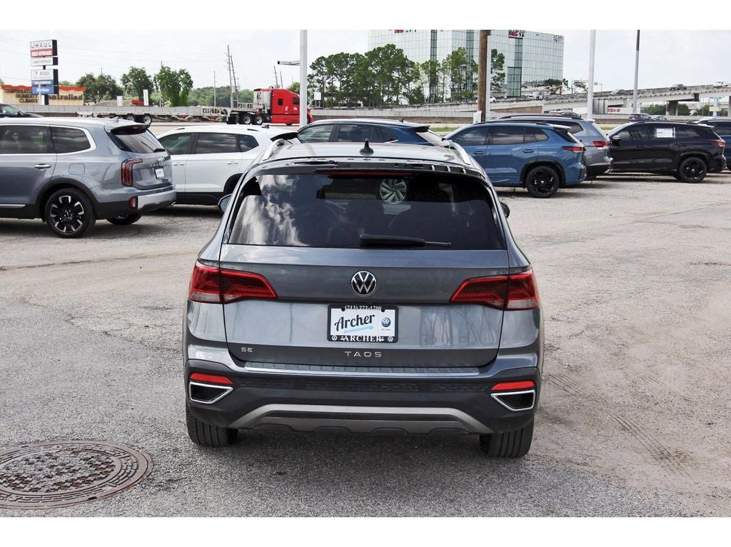2022 Volkswagen Taos 1.5T SE