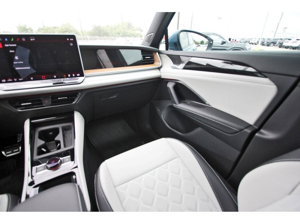 2026 Volkswagen Tiguan 2.0T SEL R-Line Turbo