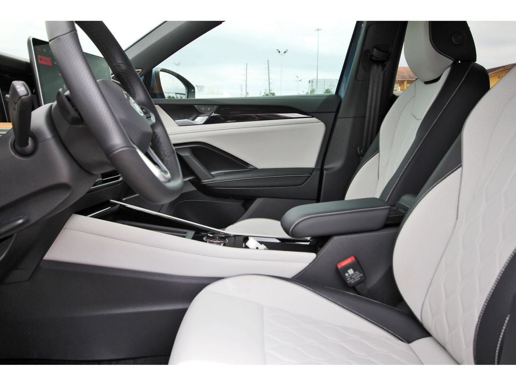 2026 Volkswagen Tiguan 2.0T SEL R-Line Turbo
