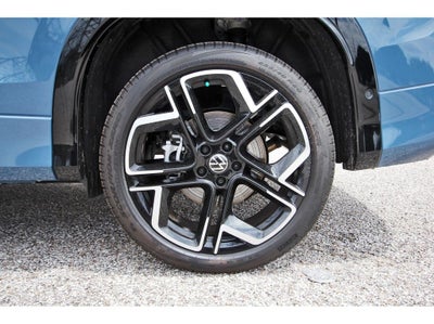 2026 Volkswagen Tiguan 2.0T SEL R-Line Turbo
