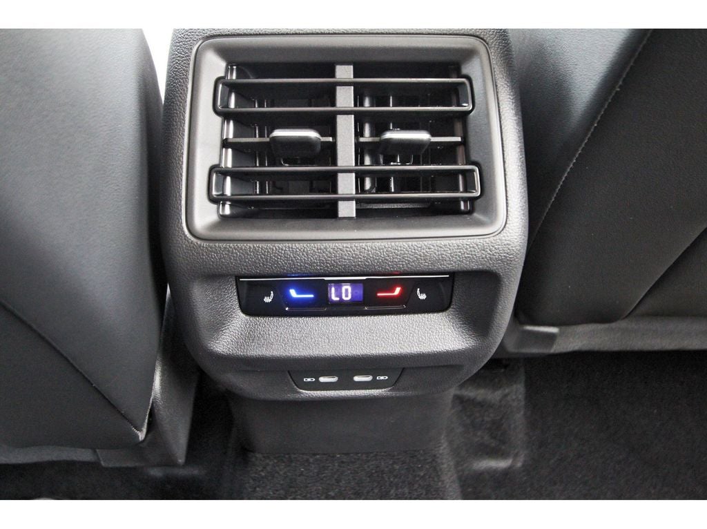 2026 Volkswagen Tiguan 2.0T SEL R-Line Turbo