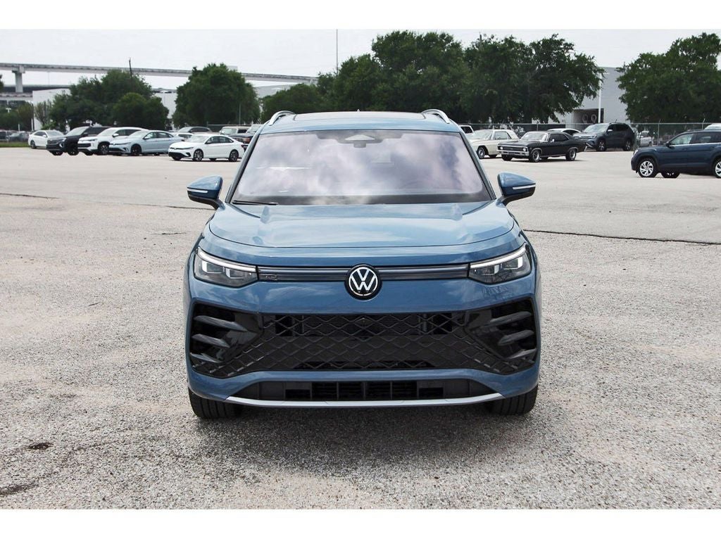 2026 Volkswagen Tiguan 2.0T SEL R-Line Turbo