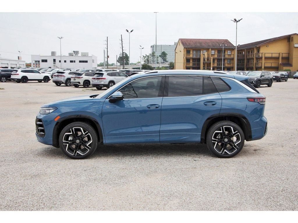 2026 Volkswagen Tiguan 2.0T SEL R-Line Turbo