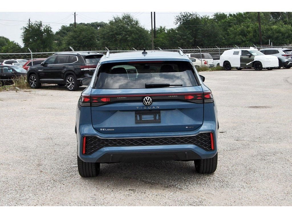 2026 Volkswagen Tiguan 2.0T SEL R-Line Turbo