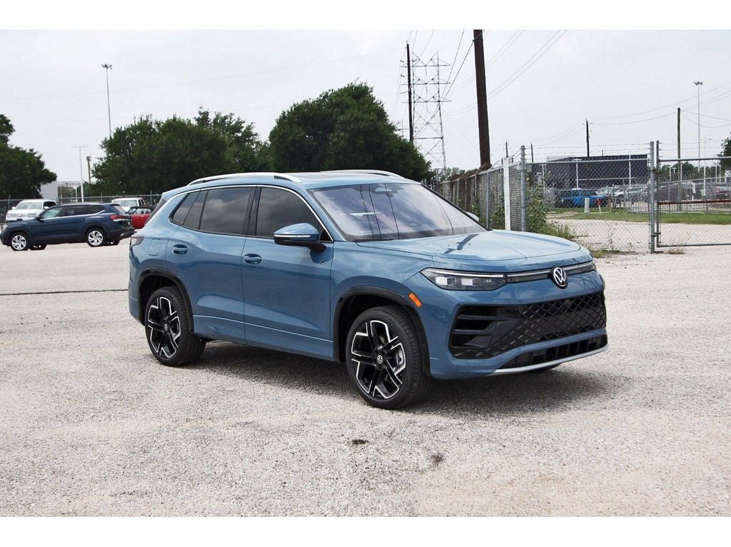2026 Volkswagen Tiguan 2.0T SEL R-Line Turbo