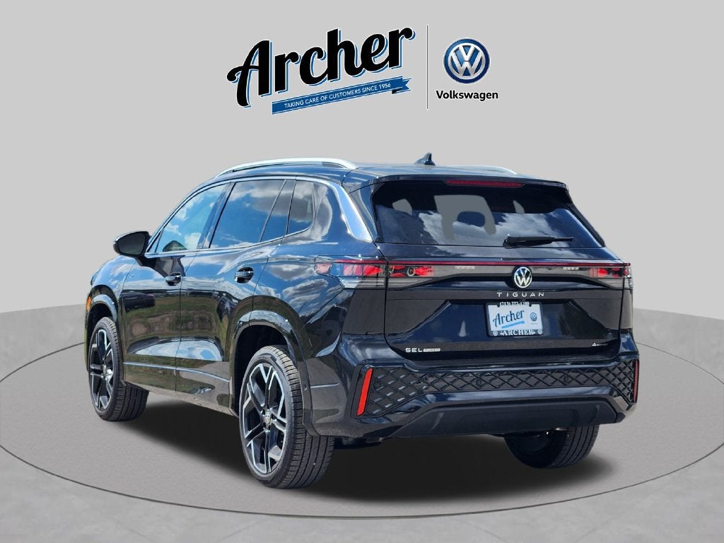 2026 Volkswagen Tiguan SEL R-Line Turbo