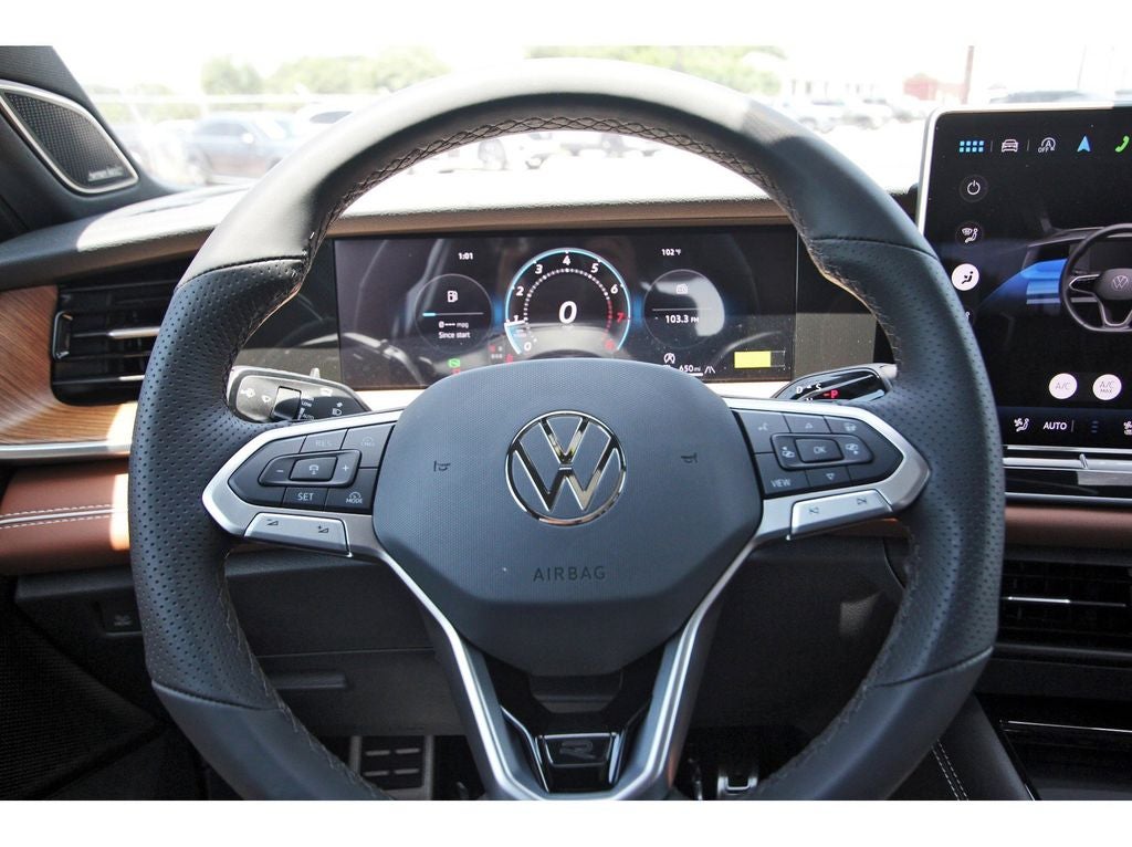 2026 Volkswagen Tiguan 2.0T SEL R-Line Turbo