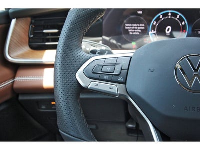 2026 Volkswagen Tiguan 2.0T SEL R-Line Turbo