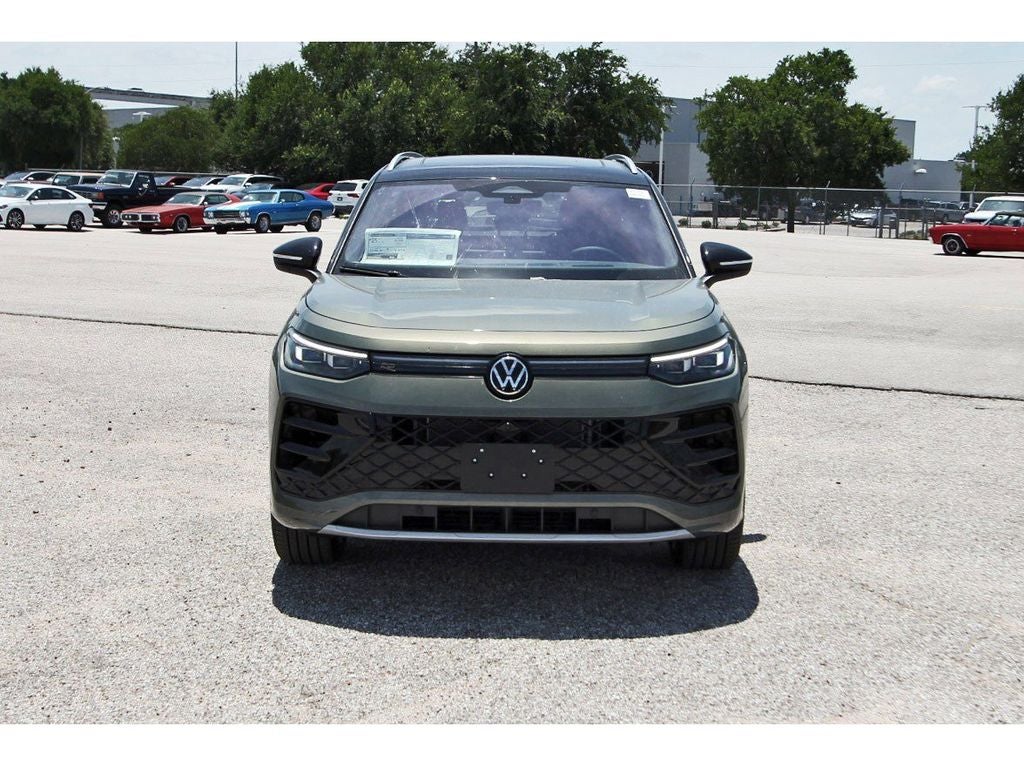 2026 Volkswagen Tiguan 2.0T SEL R-Line Turbo