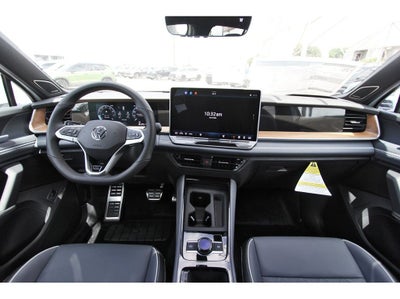 2026 Volkswagen Tiguan 2.0T SEL R-Line Turbo