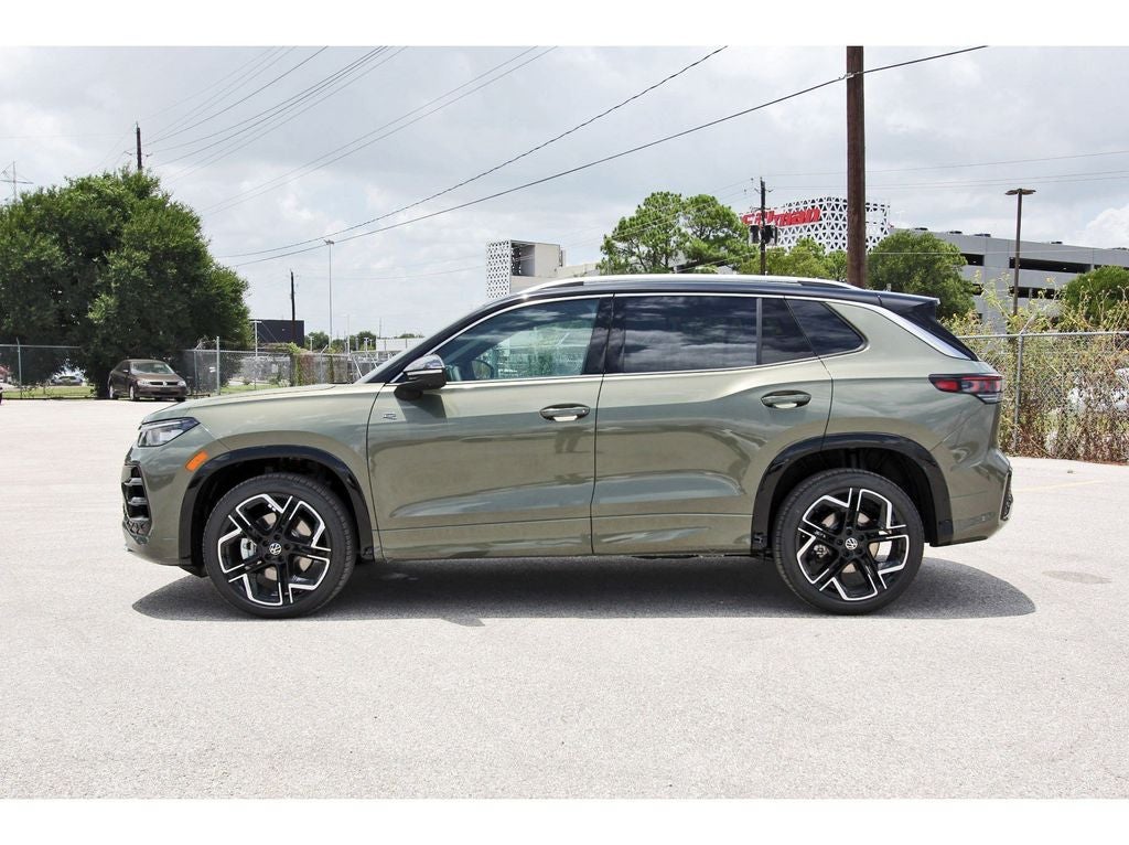 2026 Volkswagen Tiguan 2.0T SEL R-Line Turbo
