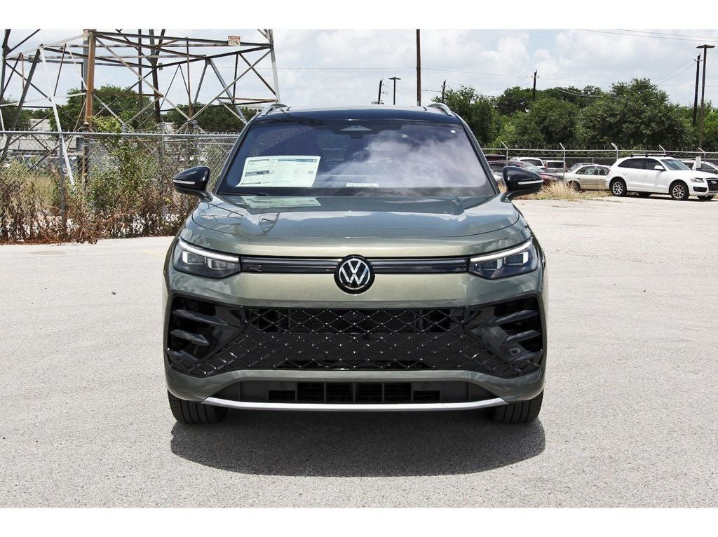 2026 Volkswagen Tiguan 2.0T SEL R-Line Turbo