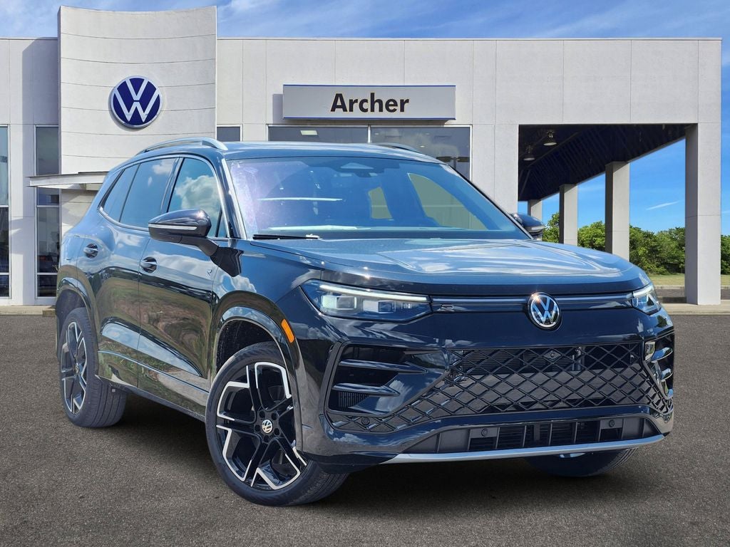 2026 Volkswagen Tiguan 2.0T SEL R-Line