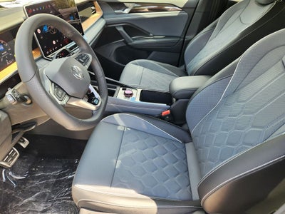 2026 Volkswagen Tiguan 2.0T SEL R-Line