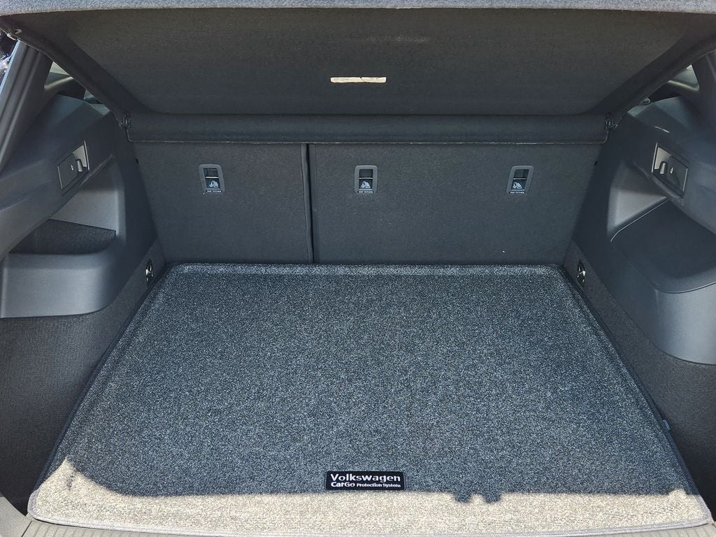 2026 Volkswagen Tiguan 2.0T SEL R-Line