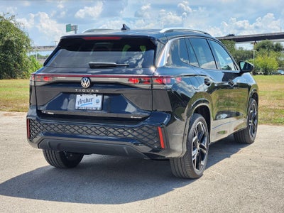 2026 Volkswagen Tiguan 2.0T SEL R-Line