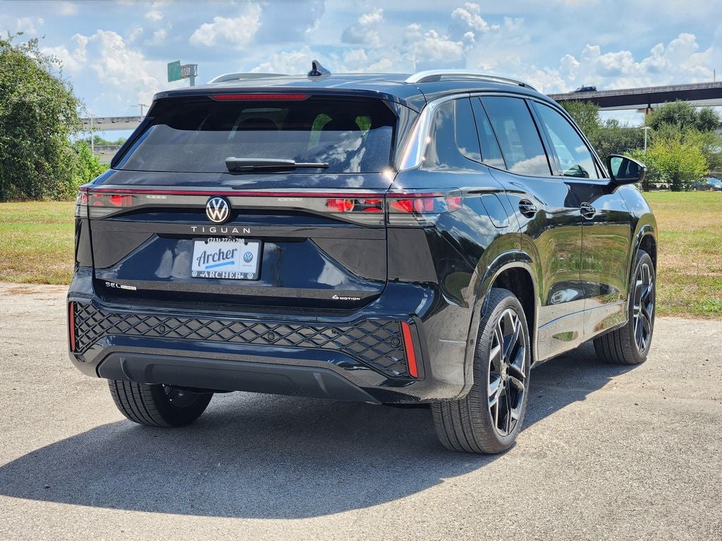 2026 Volkswagen Tiguan 2.0T SEL R-Line
