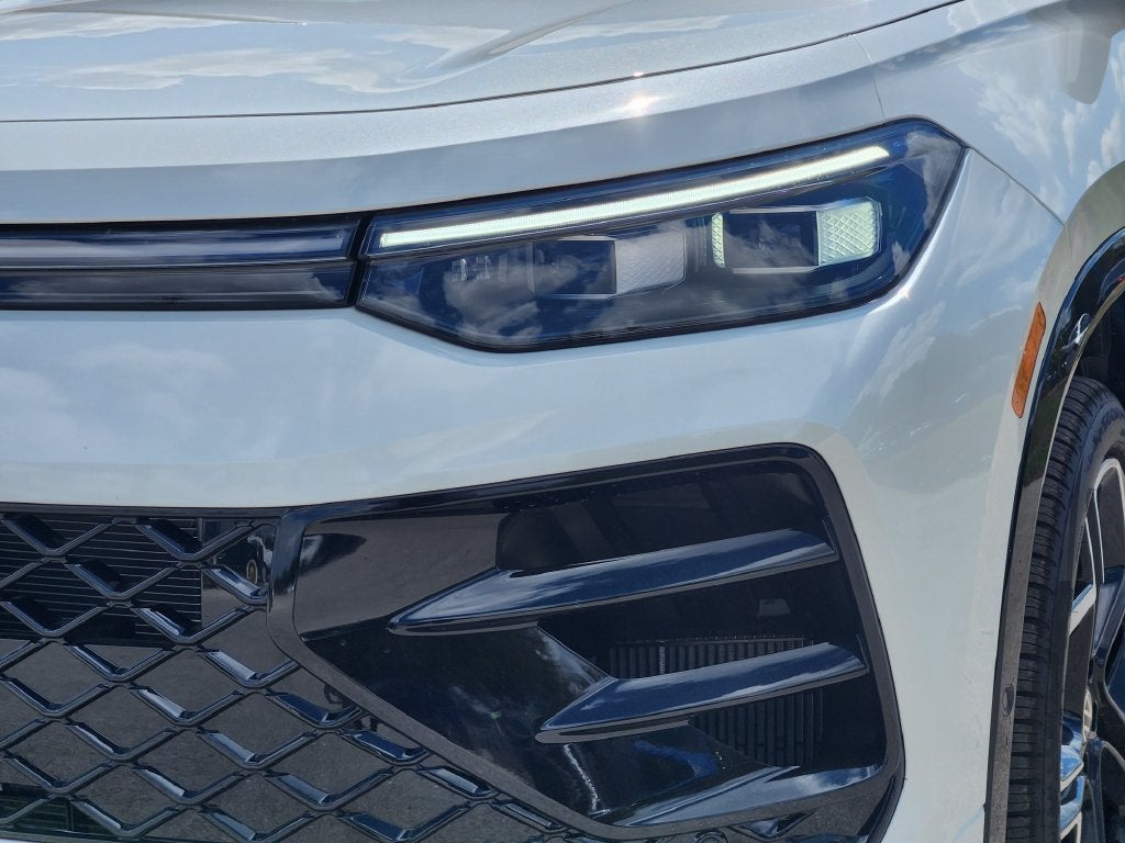 2026 Volkswagen Tiguan SEL R-Line Turbo