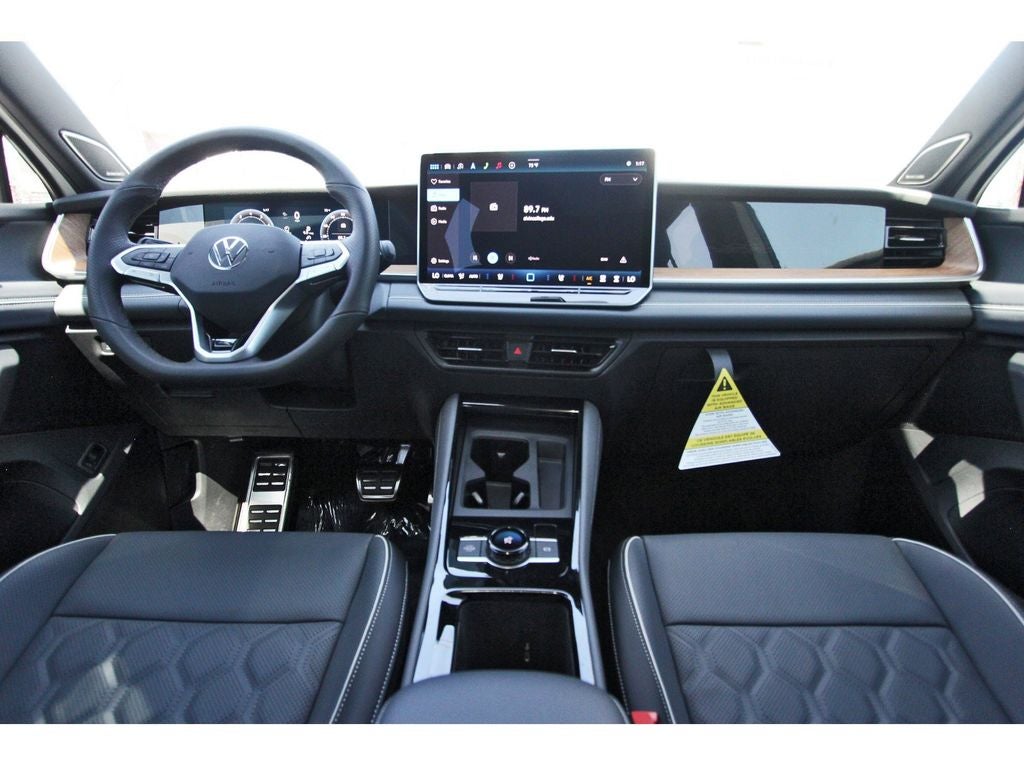 2026 Volkswagen Tiguan 2.0T SEL R-Line Turbo