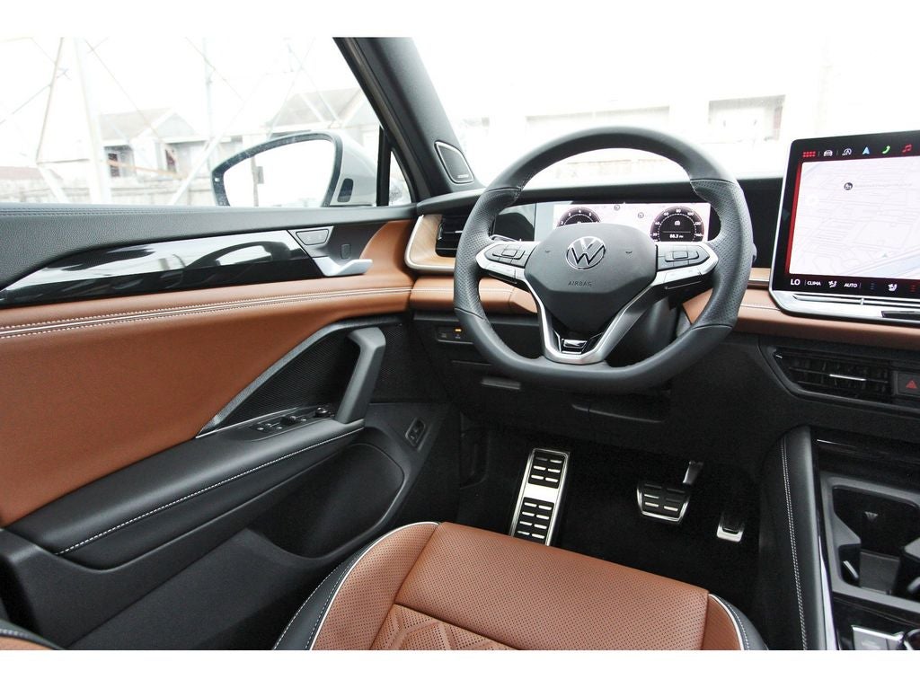 2026 Volkswagen Tiguan 2.0T SEL R-Line Turbo