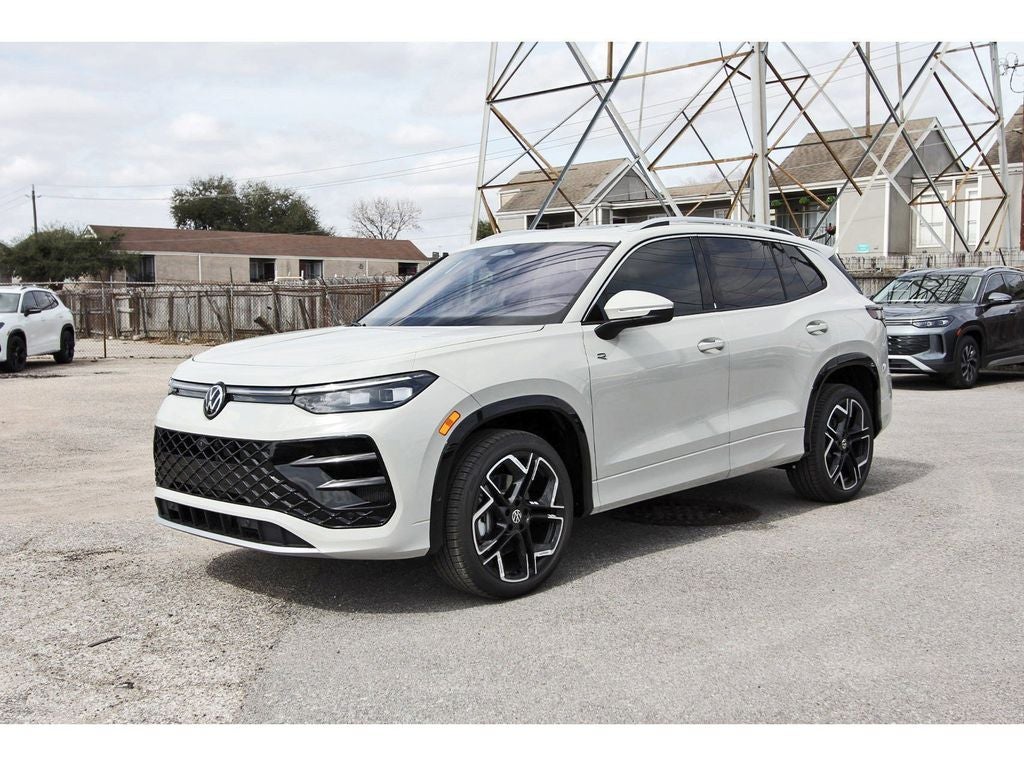 2026 Volkswagen Tiguan 2.0T SEL R-Line Turbo