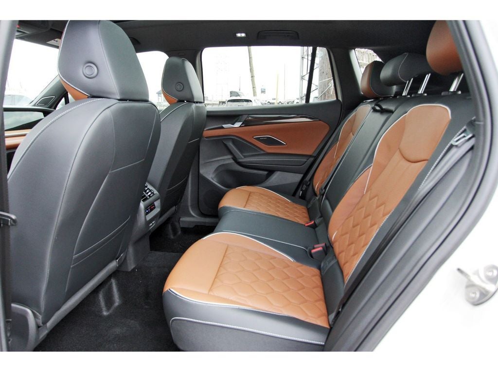 2026 Volkswagen Tiguan 2.0T SEL R-Line Turbo