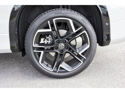 2026 Volkswagen Tiguan 2.0T SEL R-Line Turbo