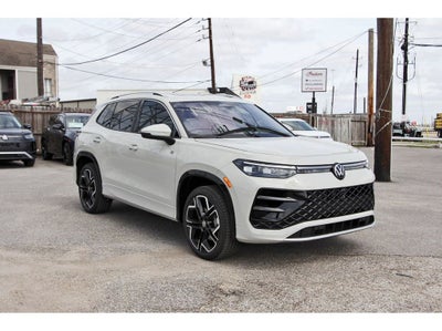 2026 Volkswagen Tiguan 2.0T SEL R-Line Turbo