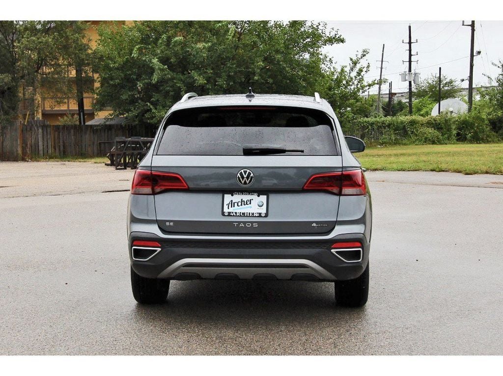 2024 Volkswagen Taos 1.5T SE