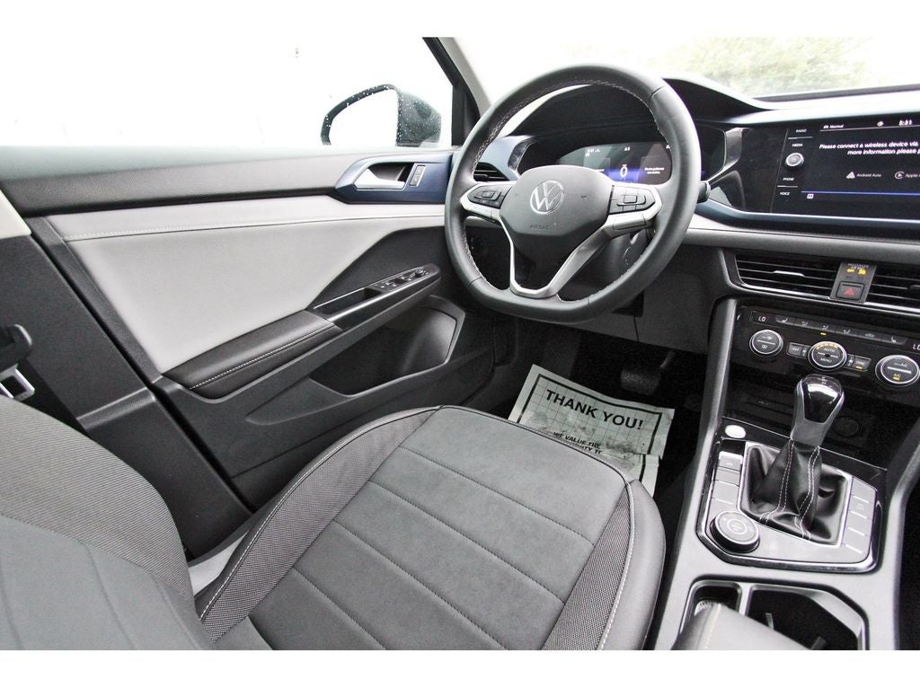 2024 Volkswagen Taos 1.5T SE
