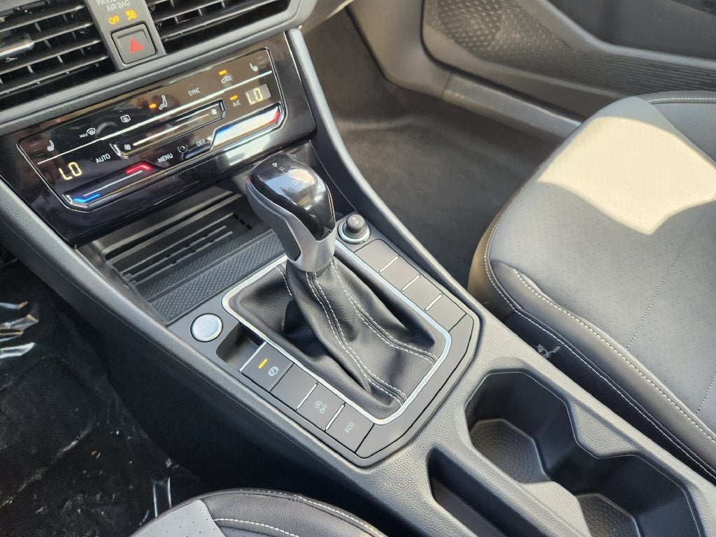 2027 Volkswagen Jetta 1.5T SE