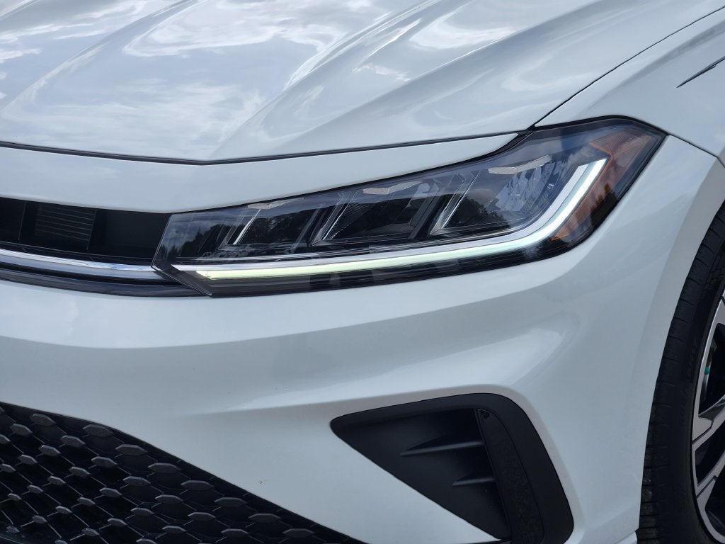 2026 Volkswagen Jetta Sport - Photo 6