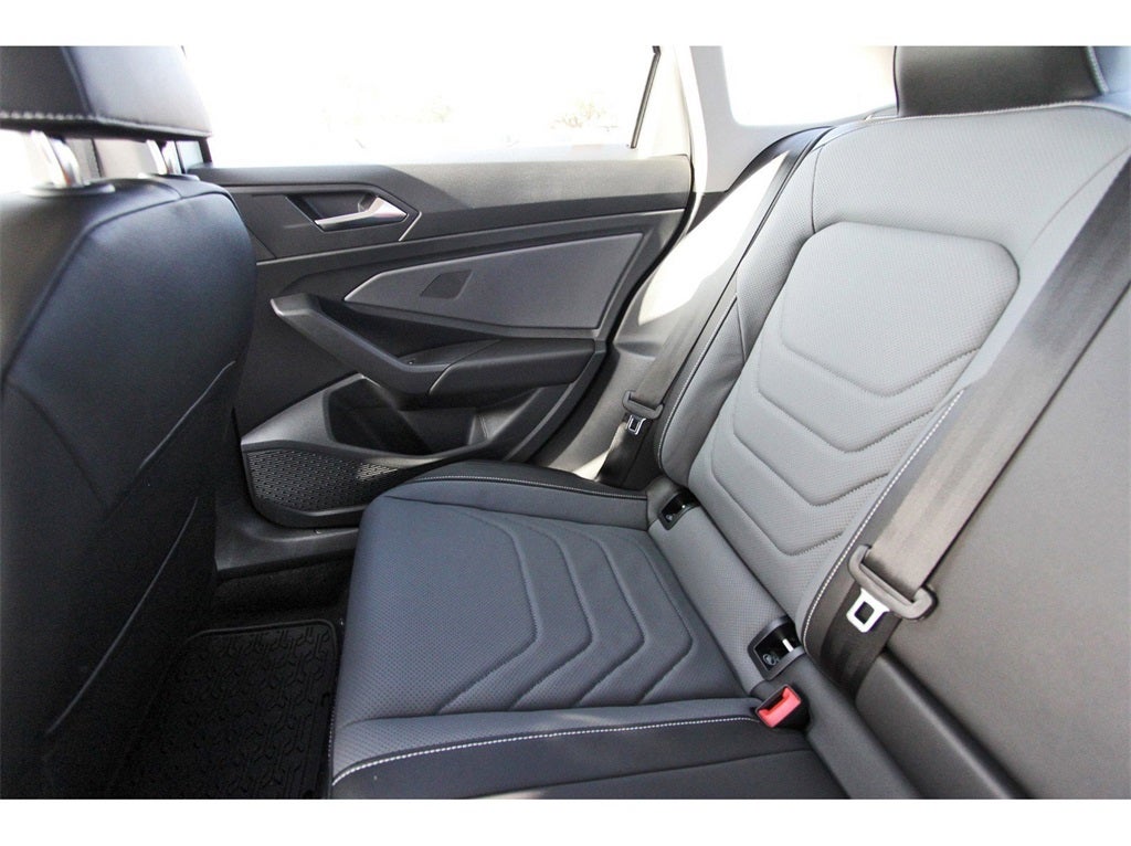 2025 Volkswagen Jetta 1.5T SEL