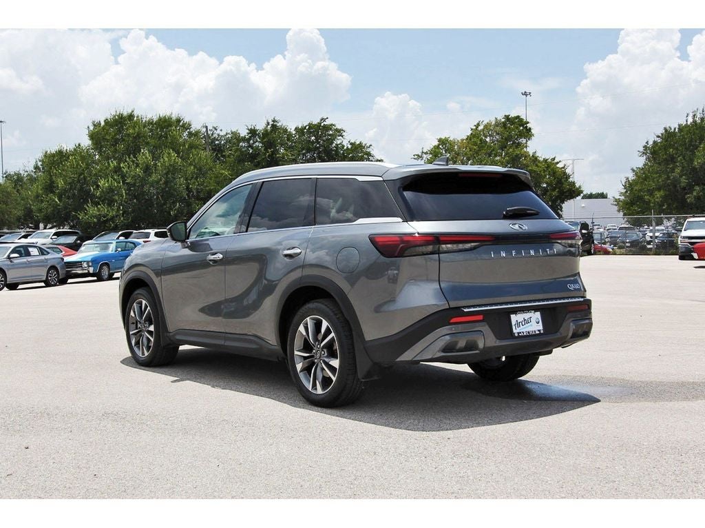2022 INFINITI QX60 LUXE