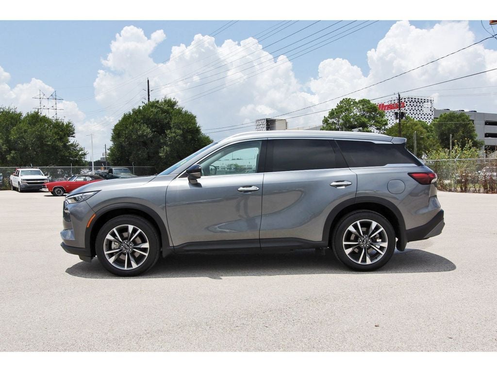 2022 INFINITI QX60 LUXE