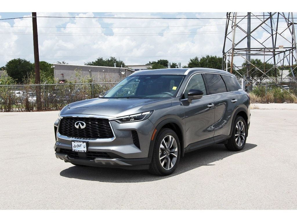 2022 INFINITI QX60 LUXE
