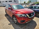 2017 Nissan Pathfinder SL