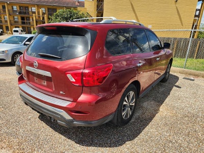 2017 Nissan Pathfinder SL