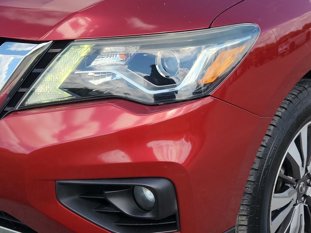2017 Nissan Pathfinder SL