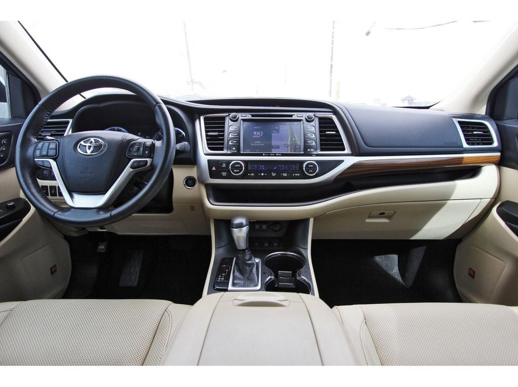 2019 Toyota Highlander Limited Platinum