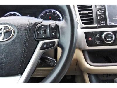 2019 Toyota Highlander Limited Platinum