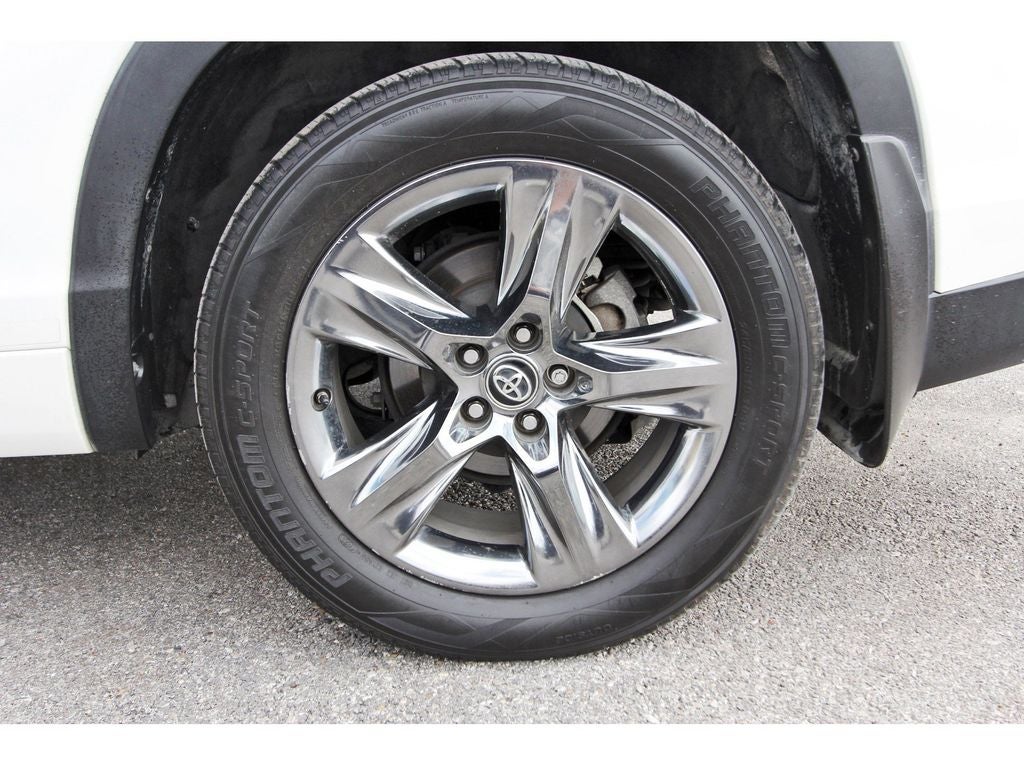 2019 Toyota Highlander Limited Platinum