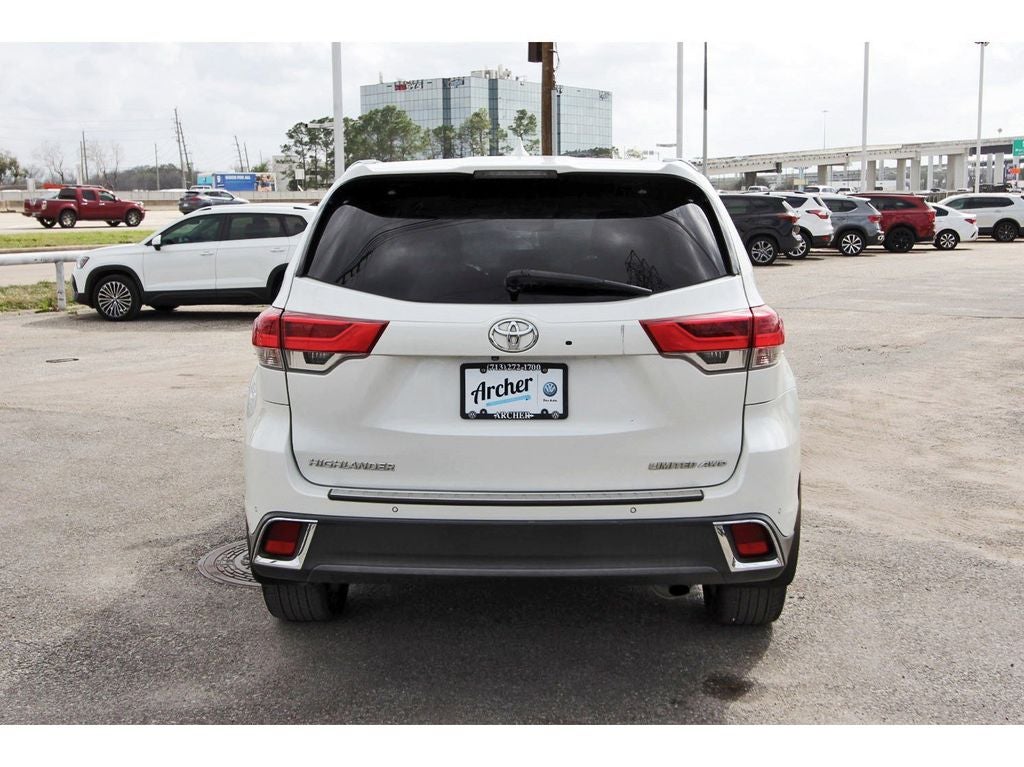 2019 Toyota Highlander Limited Platinum
