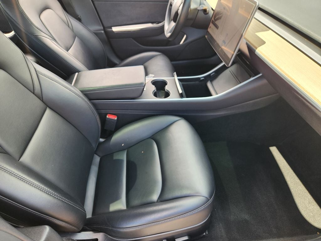 2019 Tesla Model 3 Standard Range Plus